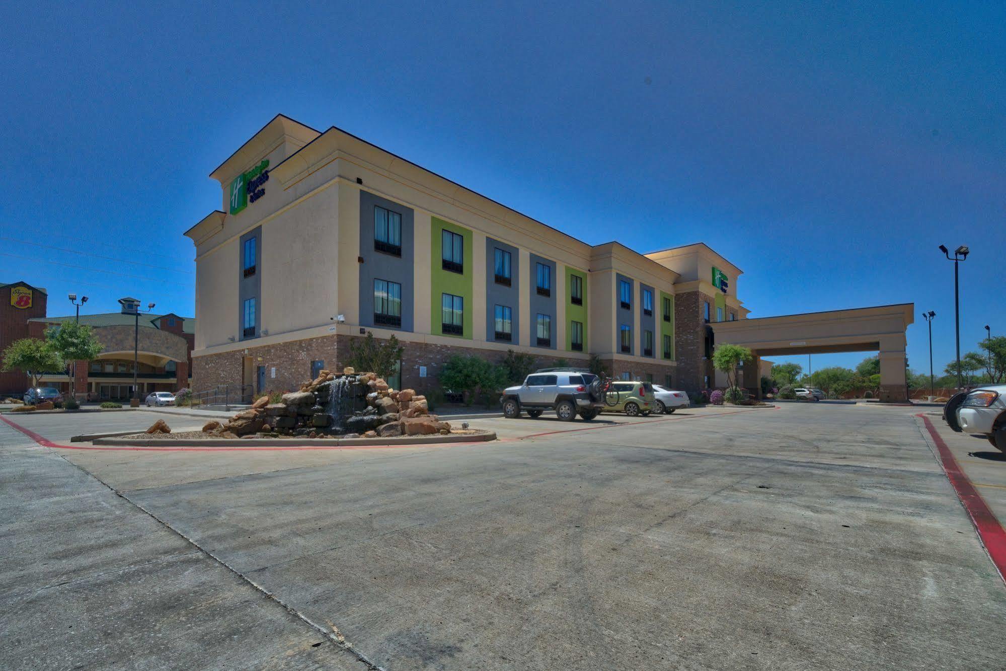 Holiday Inn Express And Suites Lubbock South By Ihg Exteriér fotografie